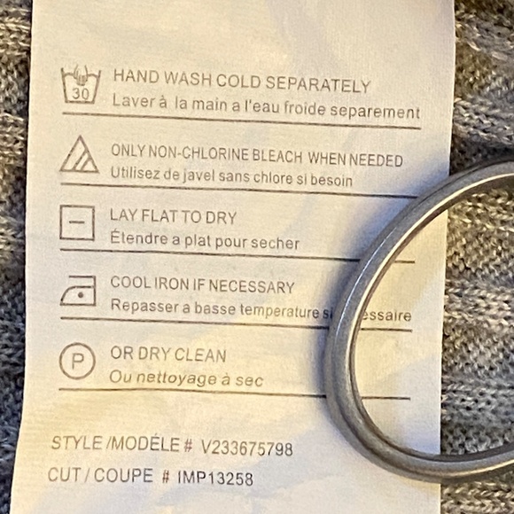 Vince Lightweight Skinny Ribbed Turtleneck Sweater in Light Grey Size Small - Picture 7 of 11